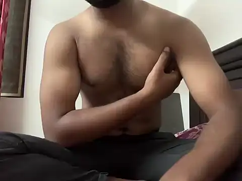 Snapshot of bossyjuicy chatting on November 25, 2025, 7:58 pm bossyjuicy online show from November 25, 2025, 7:58 pm