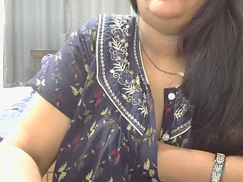 Snapshot of Nisha-telugu chatting on May 20, 2026, 4:09 am Nisha-telugu online show from May 20, 2026, 4:09 am