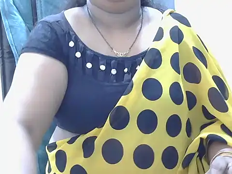 Snapshot of Nisha-telugu chatting on April 24, 2026, 6:54 pm Nisha-telugu online show from April 24, 2026, 6:54 pm