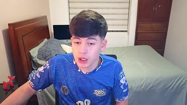 tightncuteass online show from October 29, 2025, 12:20 am