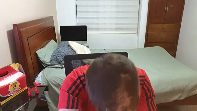 tightncuteass online show from October 29, 2025, 10:42 pm