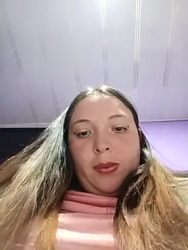 Snapshot of Lunna_azul chatting on October 14, 2025, 6:30 pm Lunna azul online show from October 14, 2025, 6:30 pm