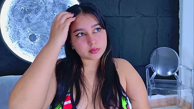 IvannaaVega online show from January 16, 2026, 4:38 am