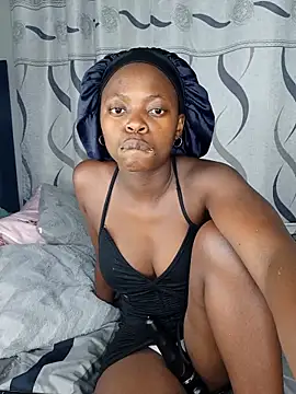 Snapshot of BlackberriesXxx chatting on November 10, 2025, 7:30 pm BlackberriesXxx online show from November 10, 2025, 7:30 pm