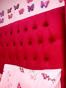 BlackberriesXxx online show from February 28, 2026, 2:28 pm