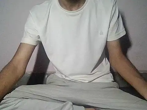 Snapshot of ash706339 chatting on September 15, 2025, 12:22 am ash706339 online show from September 15, 2025, 12:22 am