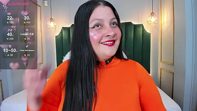 Snapshot of AlisonHalle chatting on November 6, 2025, 11:20 pm AlisonHalle online show from November 6, 2025, 11:20 pm