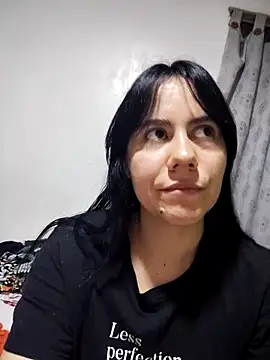 Snapshot of valen-sexx chatting on December 23, 2025, 2:44 am valen-sexx online show from December 23, 2025, 2:44 am