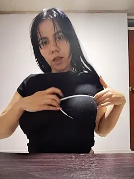 Snapshot of valen-sexx chatting on January 8, 2026, 3:34 am valen-sexx online show from January 8, 2026, 3:34 am