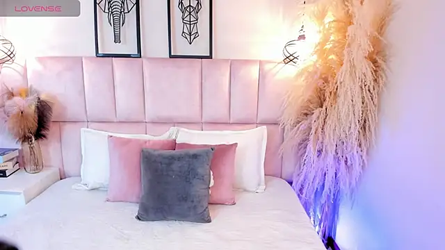 Snapshot of Adara__carter_ chatting on January 15, 2026, 3:32 am Adara carter online show from January 15, 2026, 3:32 am