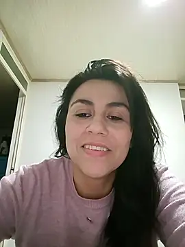 vanessa-titisM online show from November 7, 2025, 2:38 am