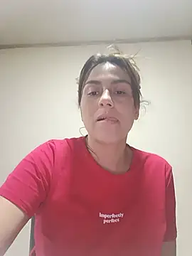 Snapshot of vanessa-titisM chatting on June 26, 2026, 2:39 am vanessa-titisM online show from June 26, 2026, 2:39 am