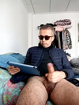 Snapshot of EmilioTaladdro chatting on February 3, 2026, 11:59 am EmilioTaladdro online show from February 3, 2026, 11:59 am