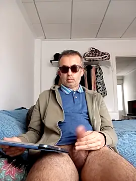 EmilioTaladdro online show from March 5, 2026, 9:17 am