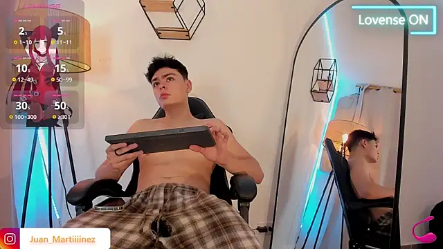 Im Juaniito online show from November 14, 2025, 3:54 am