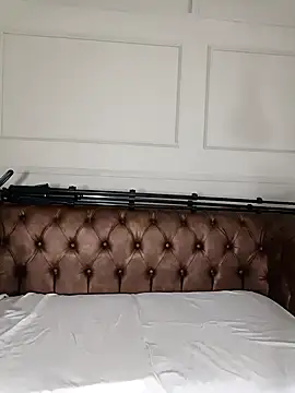 Snapshot of ArielBlossom___ chatting on November 26, 2025, 11:10 am ArielBlossom online show from November 26, 2025, 11:10 am