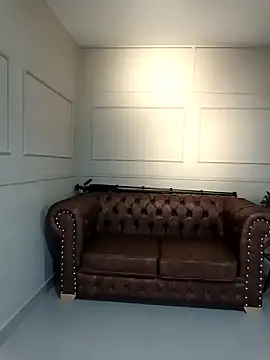 Snapshot of ArielBlossom___ chatting on December 4, 2025, 11:09 am ArielBlossom online show from December 4, 2025, 11:09 am