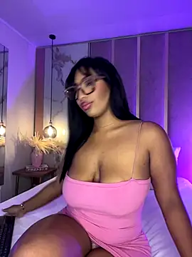 Snapshot of lilith_storm chatting on September 19, 2025, 12:14 am lilith storm online show from September 19, 2025, 12:14 am