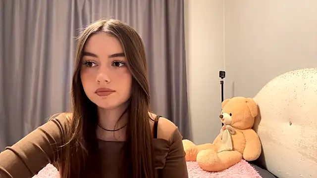 CatherinDream online show from December 2, 2025, 12:07 pm