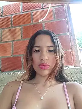 Snapshot of Sweet-Doncella chatting on October 5, 2025, 12:40 pm Sweet-Doncella online show from October 5, 2025, 12:40 pm