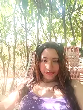 Snapshot of Sweet-Doncella chatting on September 15, 2025, 2:50 pm Sweet-Doncella online show from September 15, 2025, 2:50 pm