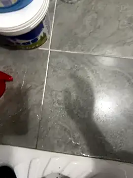 LAZ3R1 online show from November 14, 2025, 2:43 pm