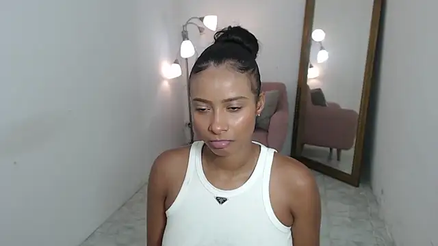 Snapshot of tatiana_oconell22 chatting on February 9, 2026, 2:42 am tatiana oconell22 online show from February 9, 2026, 2:42 am