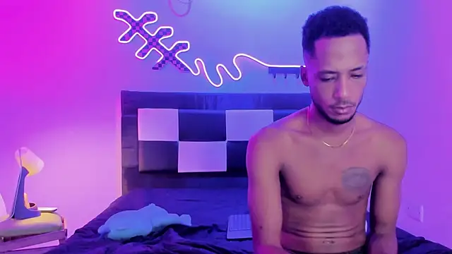 Snapshot of Lucky_boys__X chatting on December 16, 2025, 2:54 pm Lucky boys X online show from December 16, 2025, 2:54 pm