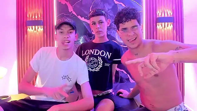 Snapshot of Lucky_boys__X chatting on March 2, 2026, 2:02 pm Lucky boys X online show from March 2, 2026, 2:02 pm