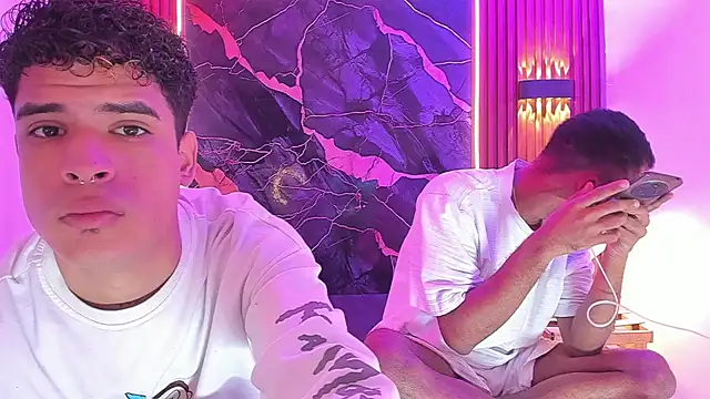 Lucky boys  X online show from September 30, 2025, 11:38 am