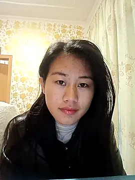 Snapshot of luy-xinh02 chatting on November 3, 2025, 12:16 am luy-xinh02 online show from November 3, 2025, 12:16 am