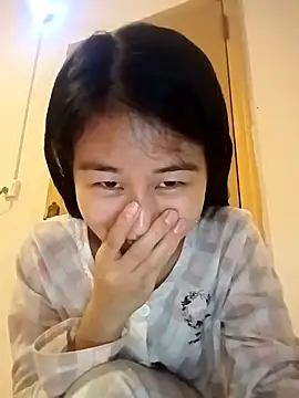 Snapshot of luy-xinh02 chatting on October 5, 2025, 1:13 pm luy-xinh02 online show from October 5, 2025, 1:13 pm