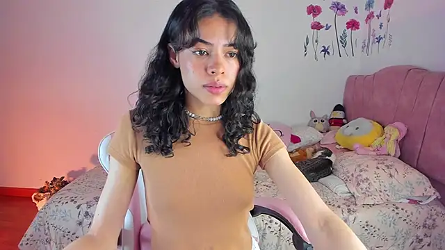 maddy parker   online show from June 5, 2026, 9:53 pm