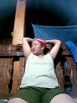 riso-00 online show from October 3, 2025, 12:28 pm