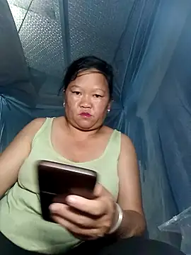 riso-00 online show from October 4, 2025, 1:45 pm