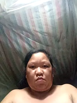 riso-00 online show from October 12, 2025, 7:48 pm