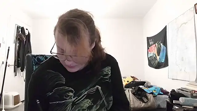 Snapshot of tbutchrat chatting on October 18, 2025, 4:25 am tbutchrat online show from October 18, 2025, 4:25 am