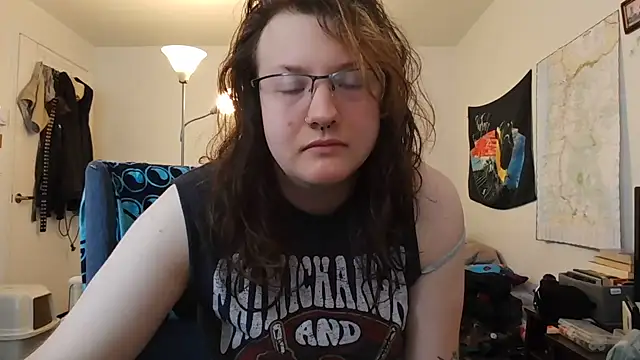 Snapshot of tbutchrat chatting on October 16, 2025, 11:57 pm tbutchrat online show from October 16, 2025, 11:57 pm