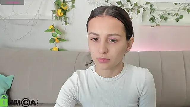 Snapshot of Mary_0Smith chatting on October 23, 2025, 6:01 am Mary 0Smith online show from October 23, 2025, 6:01 am