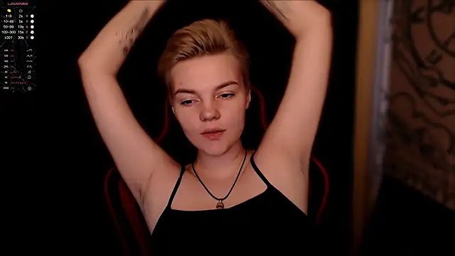 KrisNeal online show from November 1, 2025, 9:03 am