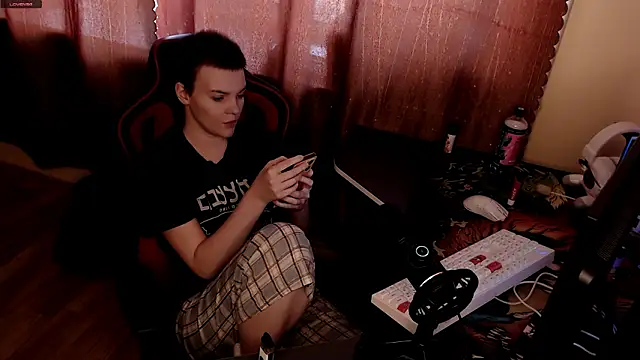 KrisNeal online show from March 17, 2026, 9:34 am