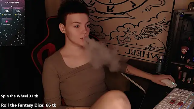 KrisNeal online show from November 23, 2025, 10:14 am