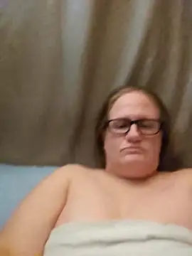 Snapshot of lindamarie_ chatting on September 23, 2025, 12:34 pm lindamarie online show from September 23, 2025, 12:34 pm