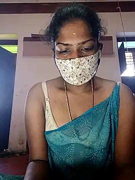 Snapshot of Tamil_Kavitha chatting on October 31, 2025, 7:49 am Tamil Kavitha online show from October 31, 2025, 7:49 am