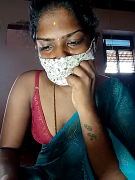 Snapshot of Tamil_Kavitha chatting on October 26, 2025, 10:04 am Tamil Kavitha online show from October 26, 2025, 10:04 am