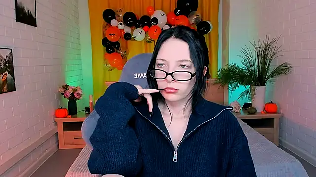 Snapshot of JulsMumi chatting on October 18, 2025, 1:57 pm JulsMumi online show from October 18, 2025, 1:57 pm