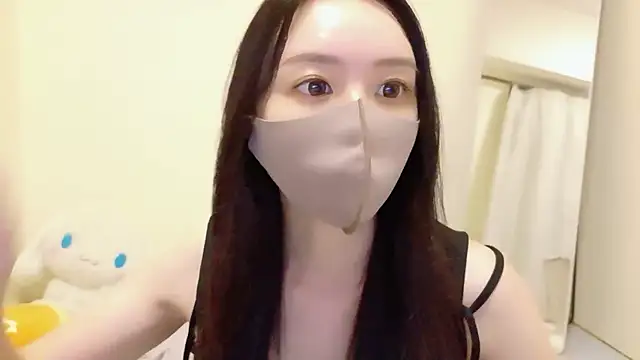 Snapshot of _Mia_land_ chatting on July 14, 2026, 2:01 pm Mia land online show from July 14, 2026, 2:01 pm