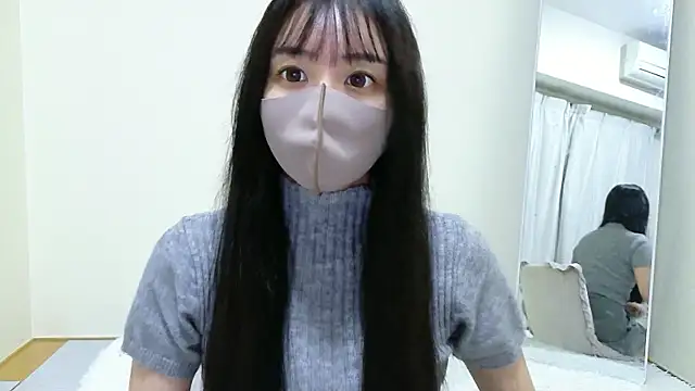 Snapshot of _Mia_land_ chatting on June 23, 2026, 1:09 pm Mia land online show from June 23, 2026, 1:09 pm