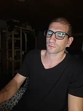 ObeyLust online show from March 31, 2026, 10:06 am