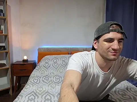 ObeyLust online show from November 12, 2025, 2:26 am